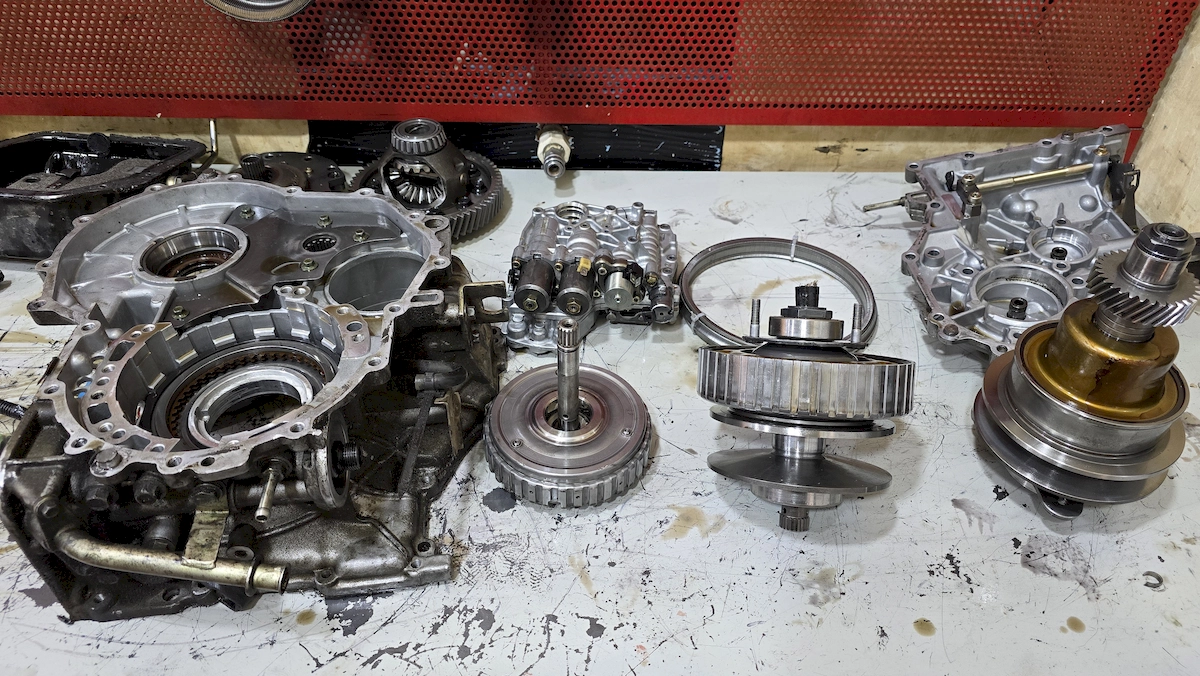 دمونتاژ گیربکس CVT لیفان X50 - بیمارستان خودرو
