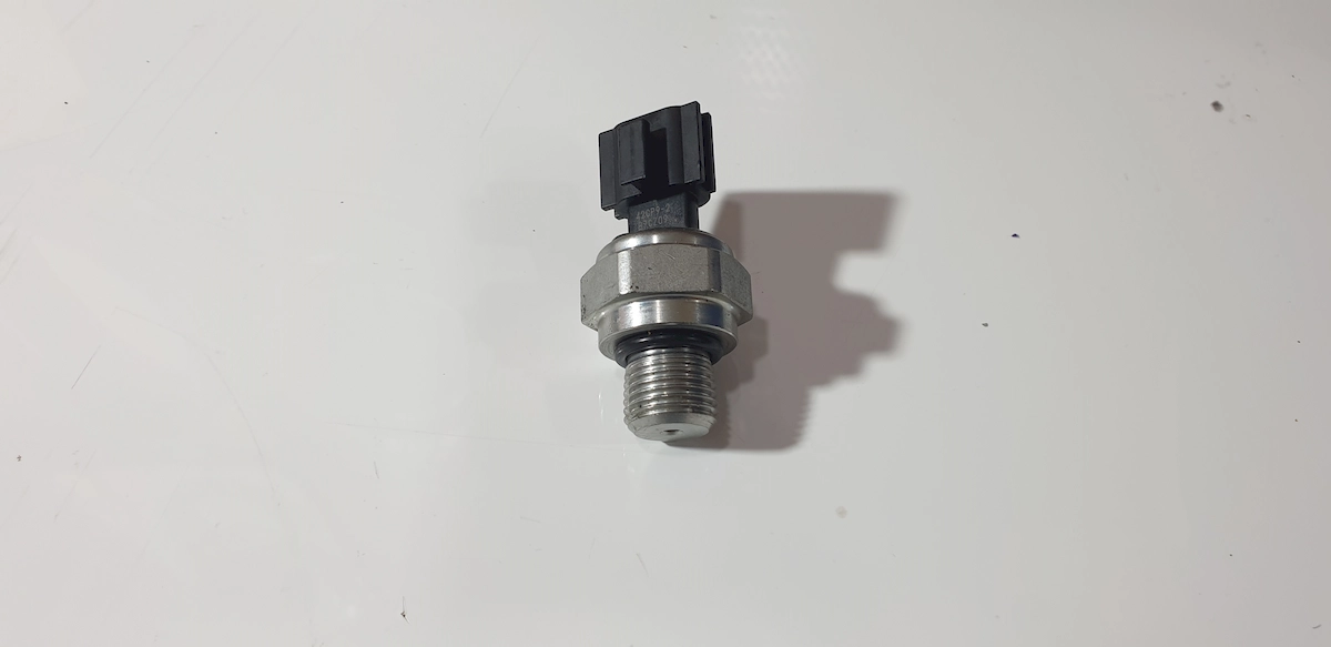 سنسور فشار گیربکس CVT لیفان X50 - بیمارستان خودرو